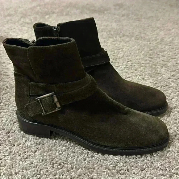 Aquatalia - Picture 7 of 9